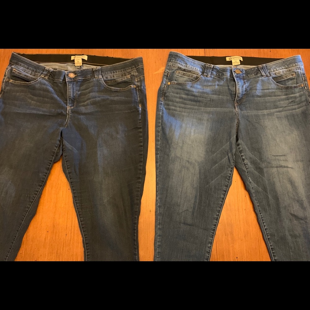 Democracy Jeans/ 2 pairs/ Size 22w/ Plus Size